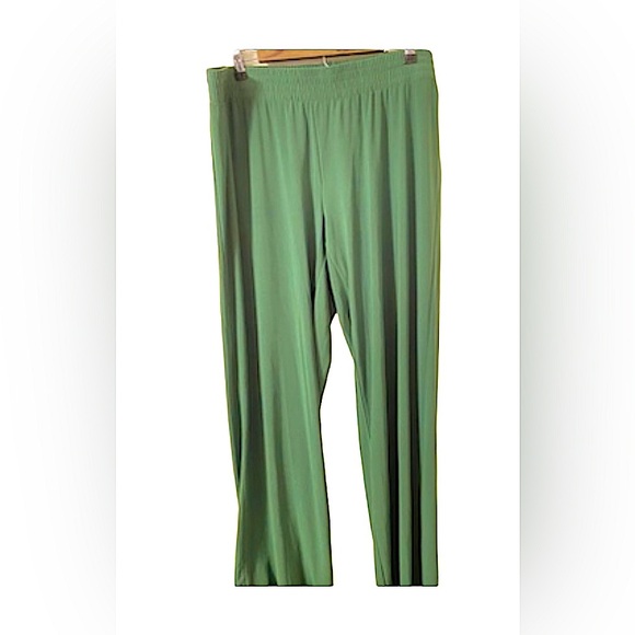 Ellen Weaver Pants - Ellen Weaver Vintage Green Liquid Flow Wide Leg Palazzo Pants.